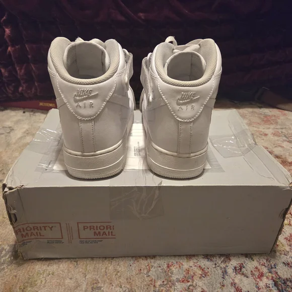 Nike Air Force 1 White High-Top Sneakers - Picture 4 of 5